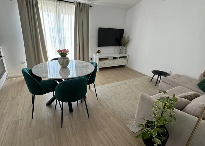 Mia * Kaštela